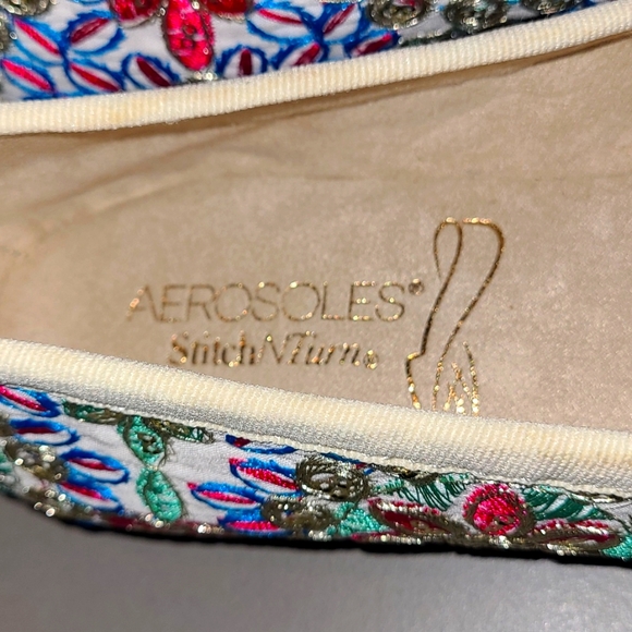 Aerosoles Stitch Shoes - Picture 5 of 7